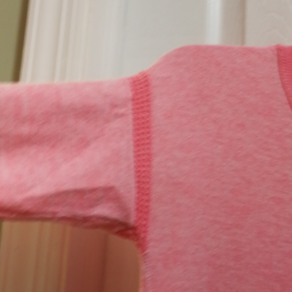 American Eagle Sweater Super Soft & Cozy - Picture 2 of 7